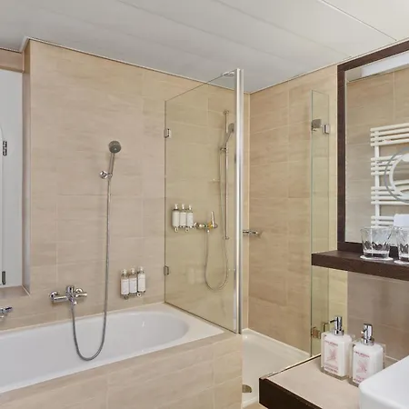 Hotel Château D'ouchy 4*