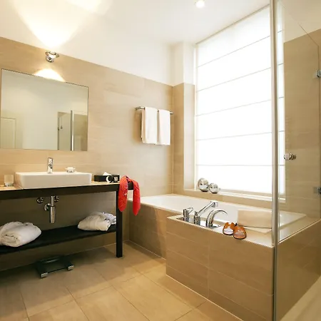 酒店 德奥奇城堡酒店 4*