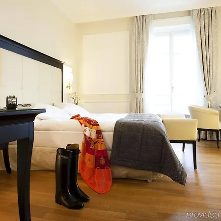 Hotel Chateau D'ouchy 4*