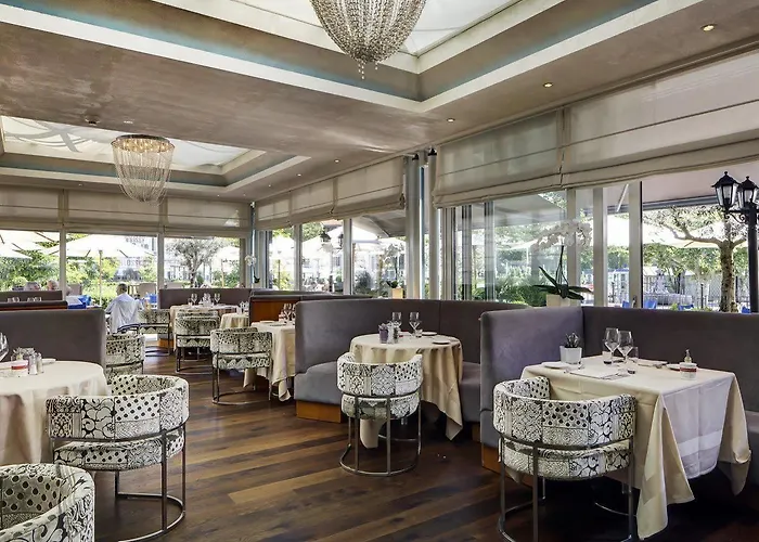 Hotel Chateau D'ouchy Lausana