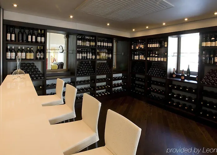 Otel Chateau D'ouchy 4*